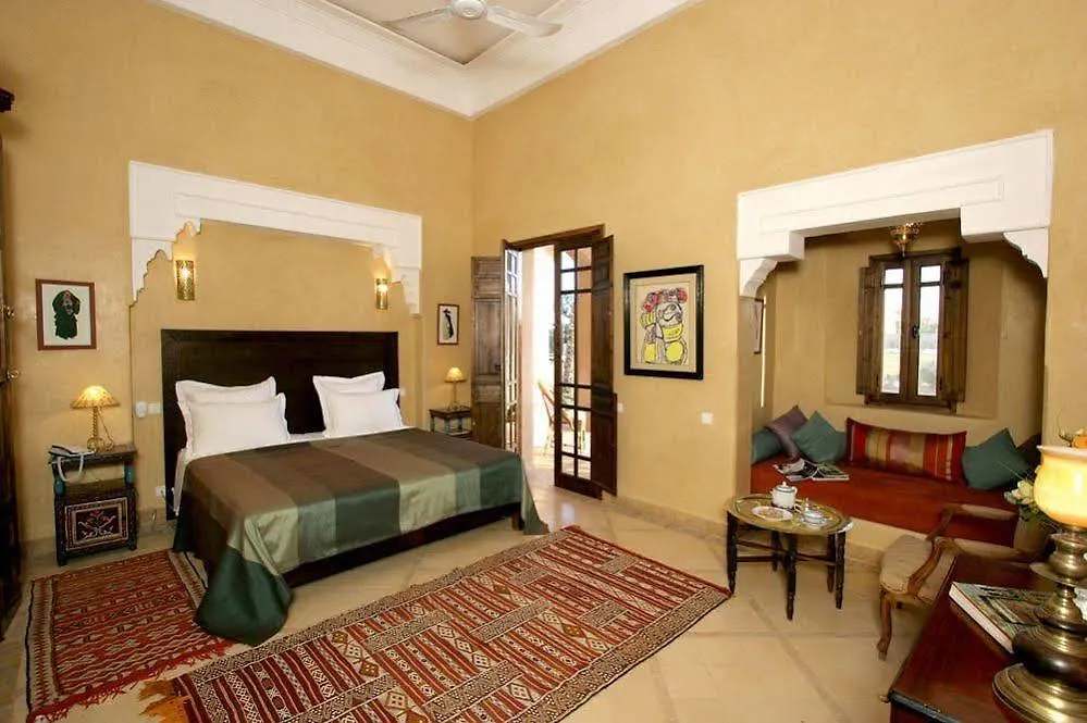 Maison d'hôtes Hotel Dar Charaf à Marrakesh